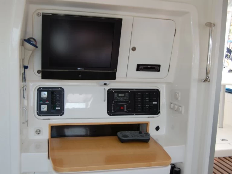 Wynajem łodzi Palma de Mallorca tanio Voyage 440