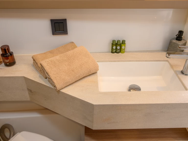 Wynajem Katamaran w Trogir - Lagoon Lagoon 46