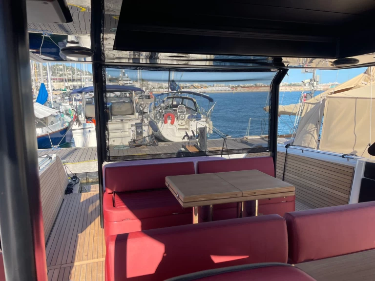 Wynajem Motorówka Cranchi z patentem 