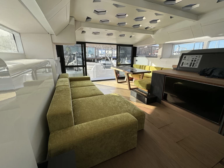 Wynajem Katamaran w Zadar -  Delta F40-XT