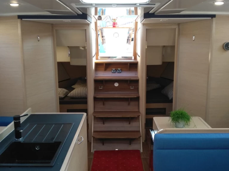 D&D Yacht D&D Kufner 54.2 między profesjonalistami a osobami prywatnymi w Punat