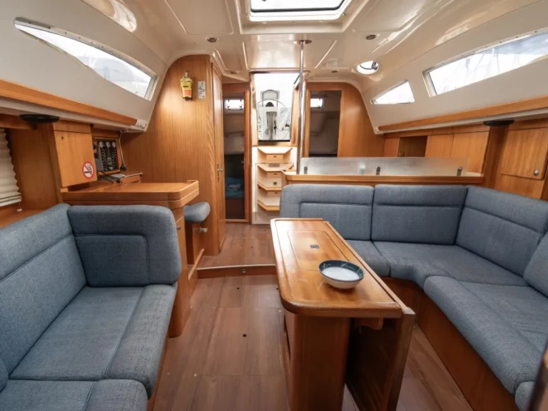 Wynajmij Elan Elan 384 w Preveza