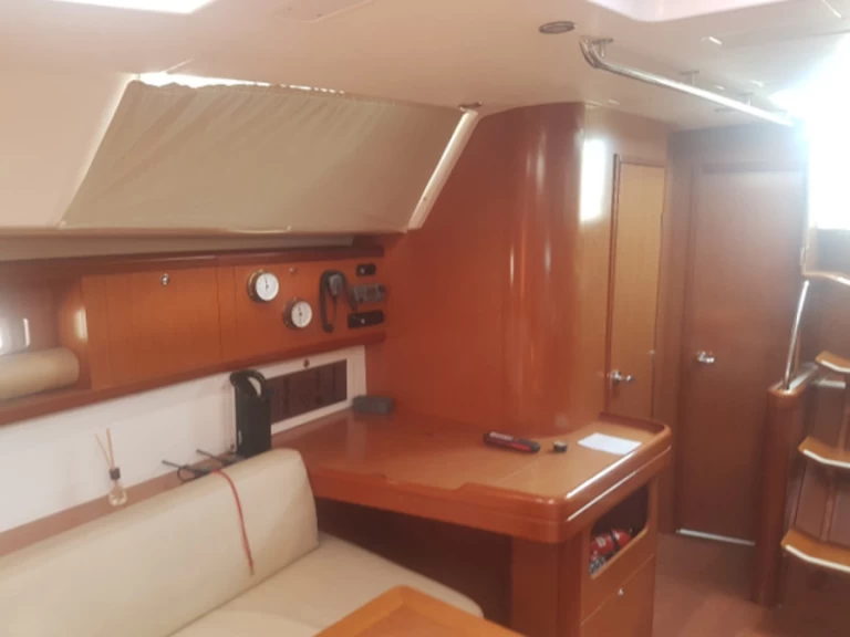 Wynajem łodzi Bénéteau Oceanis 46 w Pisticci na SamBoat 
