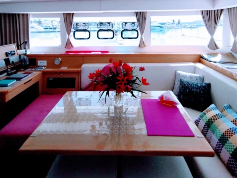 Wynajmij Lagoon Lagoon 39 w Pórto Chéli