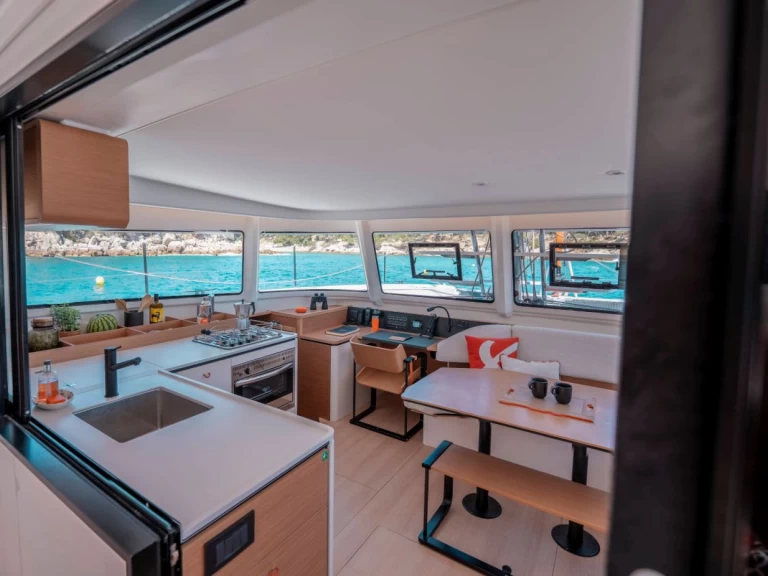 Wynajem w Zaton- Excess Excess 13 - 4 + 1 cab. na SamBoat