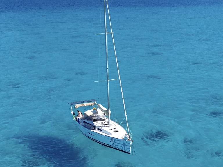 Wynajem łodzi Uturoa tanio Dufour 405 Grand Large