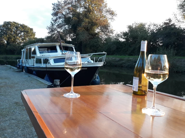 Wynajmij pikmeerkruiser 950 w Nort-sur-Erdre