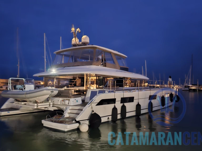 Wynajem Katamaran w Barcelona - Lagoon Lagoon 630 Motor Yacht