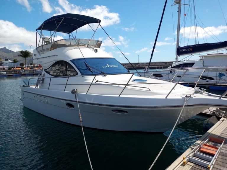 Wynajem łodzi Polignano a Mare tanio 36 fly