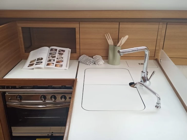 Wynajmij Żaglowiec z lub bez skippera Elan w Ibiza Town