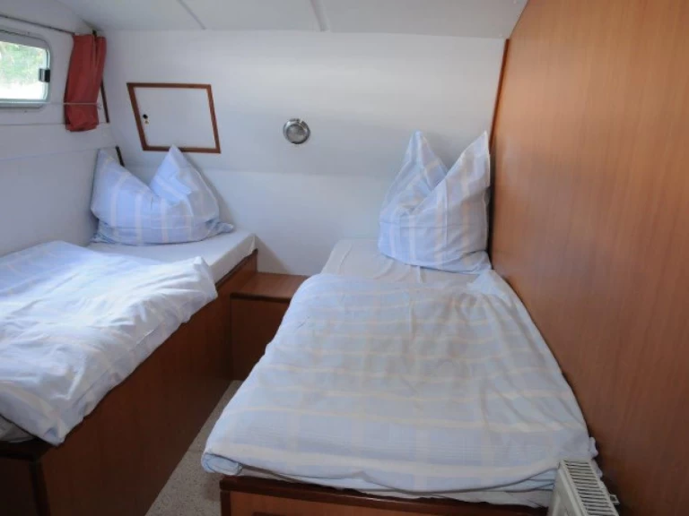 Wynajem Motorówka  z patentem 