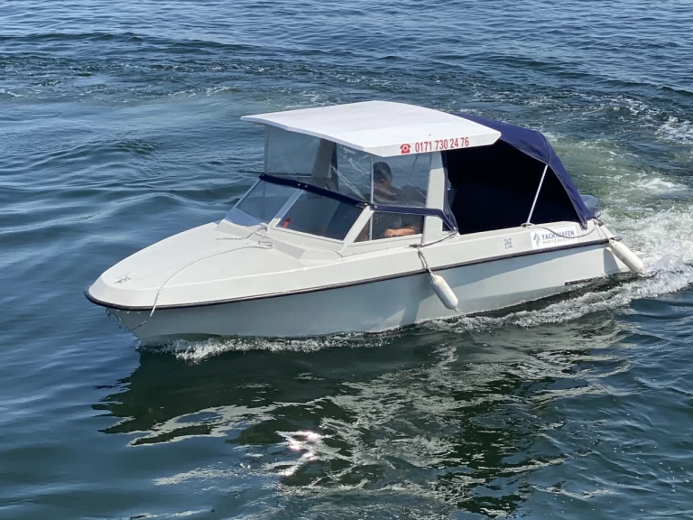 Wynajem w Waren (Müritz)- Tagescharter Lotus na SamBoat