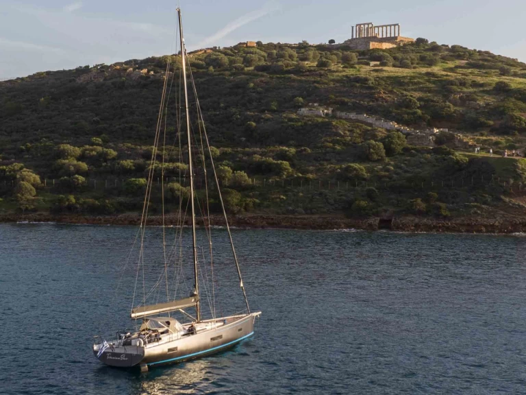 Wynajmij Bénéteau First Yacht 53 w Lavrio
