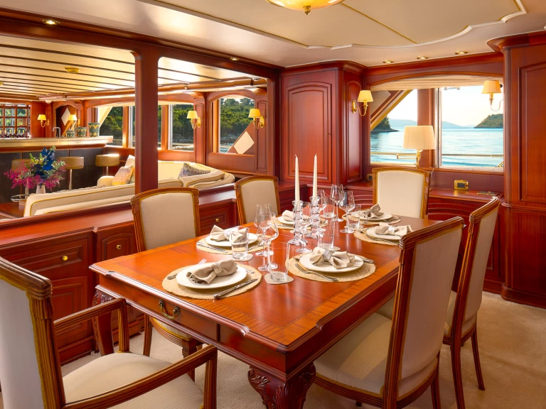 Wynajem Luksusowy jacht w Trogir - Benetti Benetti Classic 115