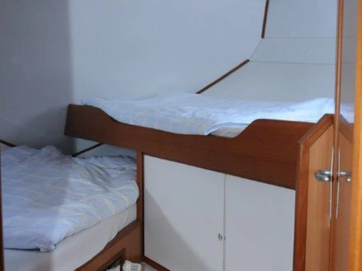 Wynajmij Motorówka z lub bez skippera  w Lübz