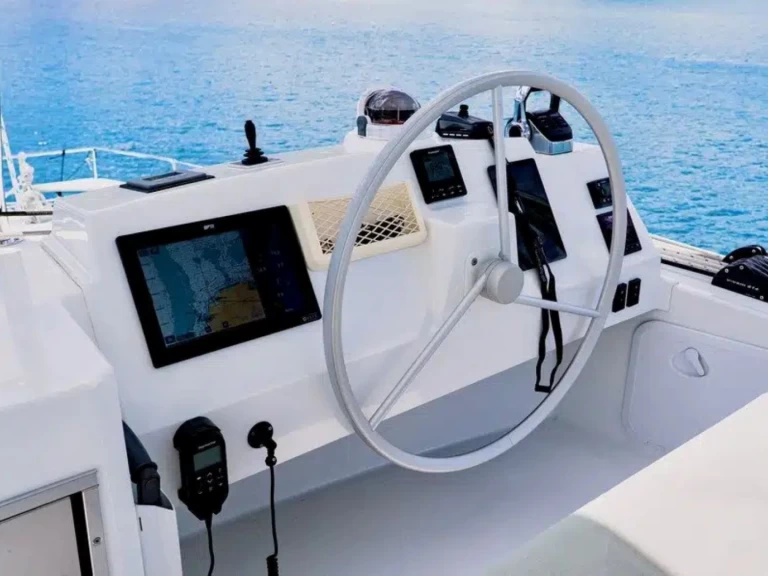 Wynajmij Bali Bali 5.4 w Raiatea Island