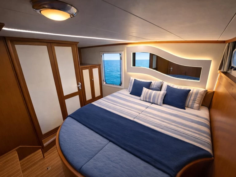 Pedro Skiron Typ 3 między profesjonalistami a osobami prywatnymi w Waren (Müritz)