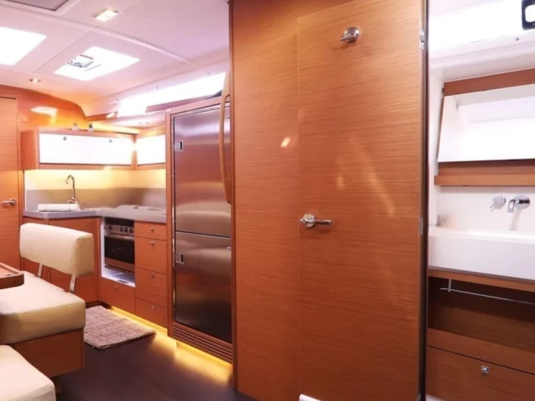 Wynajem łodzi Palermo tanio Dufour 470