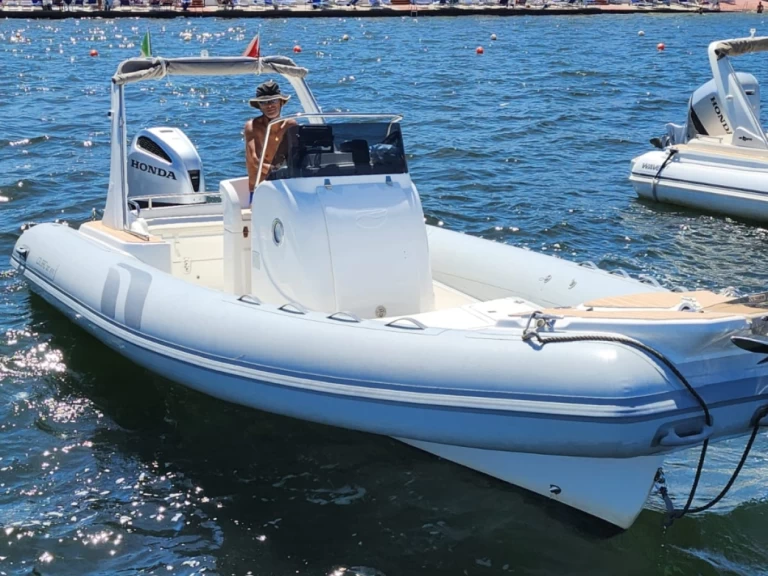 Łódż półsztywna do wynajmu w Marsala w najlepszej cenie