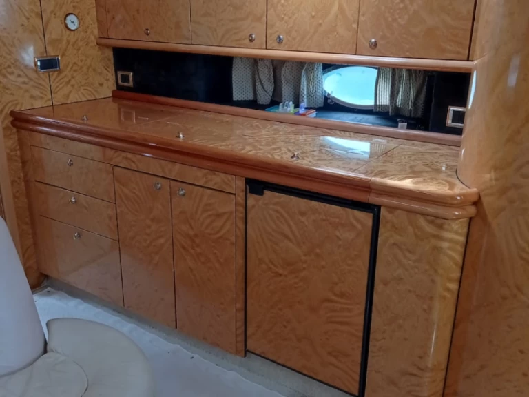 Wynajem łodzi Sunseeker Camargue 51 w Hiszpania na SamBoat 