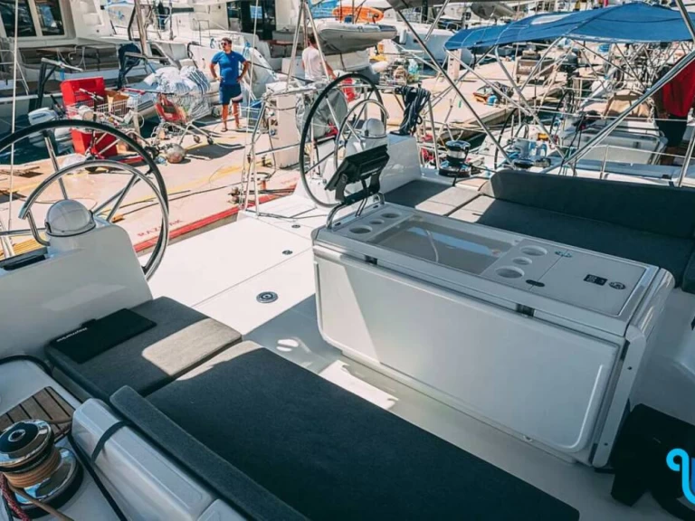 Wynajem łodzi Parish of Saint George tanio Jeanneau 54