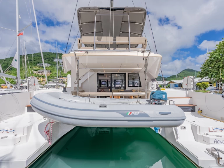 Wynajmij Katamaran z lub bez skippera Nautitech w Road Town