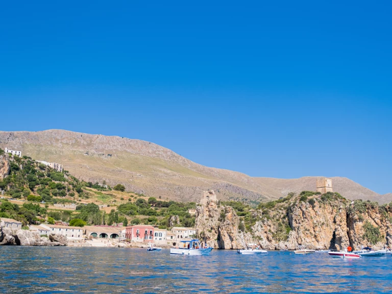 Wynajmij icon 28 Sport w Castellammare del Golfo