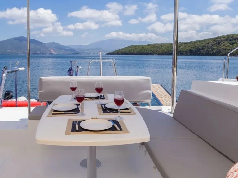 Wynajmij Lagoon Lagoon 450 F w Fiskárdo