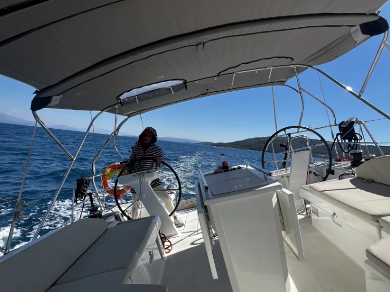 Wynajmij Bénéteau Oceanis 46.1 w Split