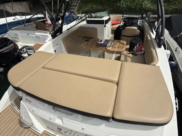 Wynajem łodzi Thonon-les-Bains tanio SPX 230