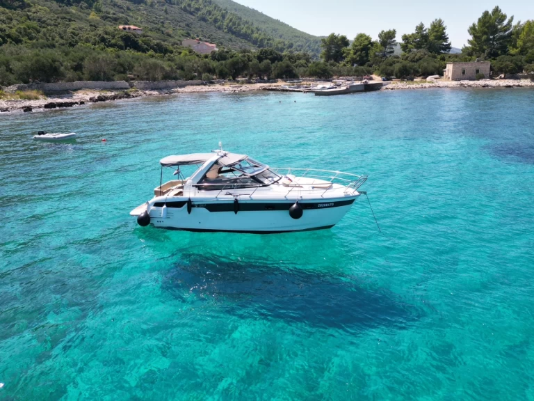 Wynajmij Bavaria Bavaria S30 w Biograd na Moru