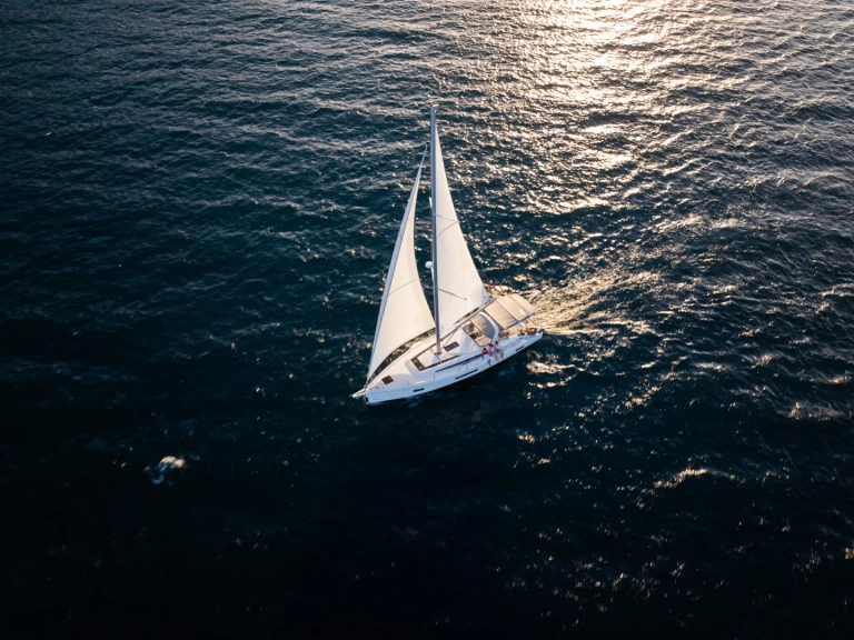 Bénéteau Oceanis 51.1 między profesjonalistami a osobami prywatnymi w Road Town