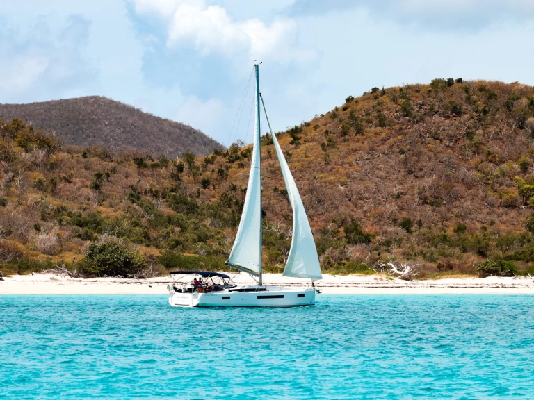 Wynajem Żaglowiec w Road Town - Jeanneau Sun Odyssey 490