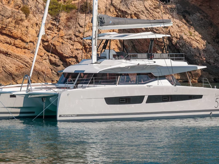 Wynajmij Katamaran z lub bez skippera Fountaine Pajot w Palermo