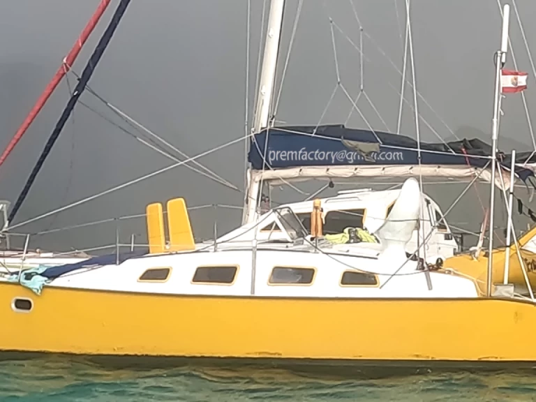 Wynajem Katamaran w Fare - Outremer Danson 40+2