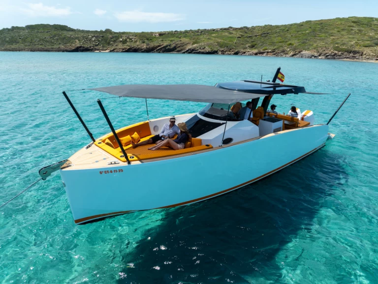 Wynajem Motorówka w Mahon - Tesoro T40