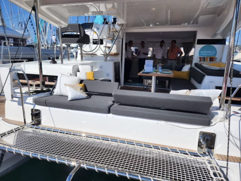 Wynajem Katamaran w Bas du Fort - Lagoon Lagoon 43