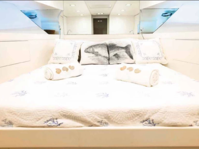 Motorówka do wynajmu w Castellammare di Stabia w najlepszej cenie