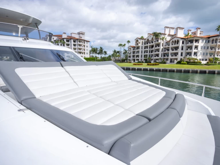 Wynajmij Luksusowy jacht z lub bez skippera Sunseeker w Miami Beach