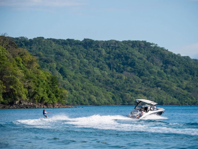 Wynajmij Jet Boat Jet Boat 24 FT  w Coco Bay