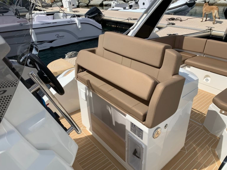 Wynajem łodzi Joker Boat Clubman 30 w Cavalaire-sur-Mer na SamBoat 