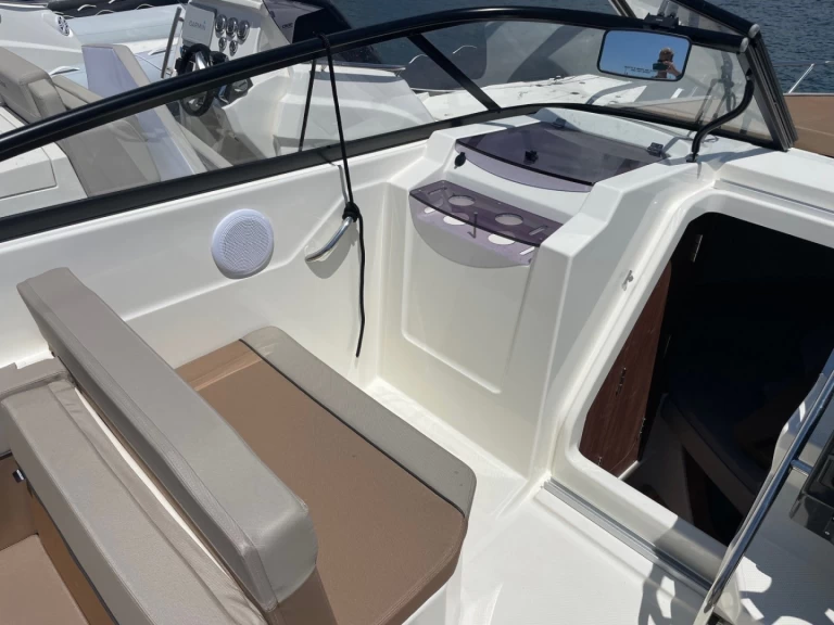 Wynajem łodzi Cavalaire-sur-Mer tanio QUICKSILVER 805 CRUISER