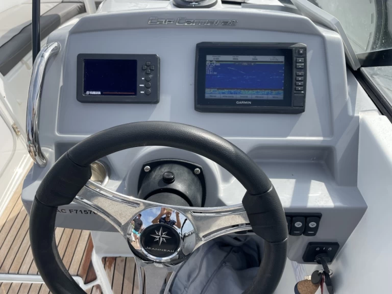 Wynajem łodzi Jeanneau Cap Camarat 6.5 BR Serie 2 w Grand Piquey na SamBoat 