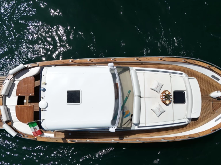 Wynajem łodzi Sorrento tanio Apreamare 11