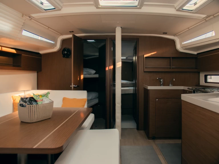 Wynajmij Żaglowiec z lub bez skippera Bénéteau w Olbia