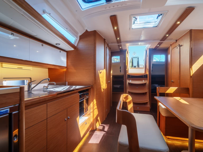 Żaglowiec do wynajmu w Olbia w najlepszej cenie