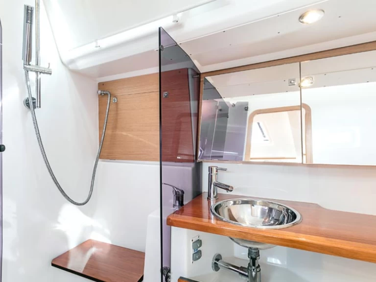 Wynajmij Dufour Dufour 412 Grand Large w Olbia