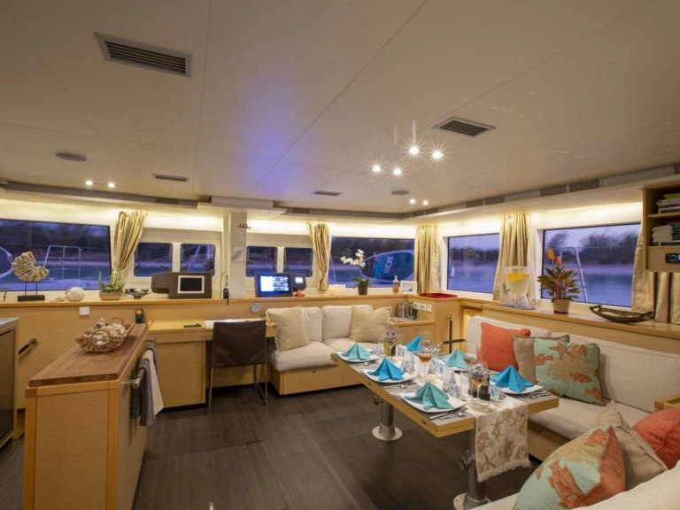 Wynajem Luksusowy jacht Lagoon z patentem 