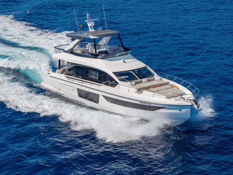 Wynajem łodzi Riposto tanio SBK