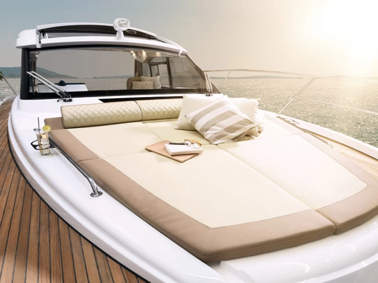 Wynajmij Bavaria Bavaria SR36HT w Biograd na Moru